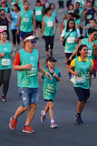 BIB: 51111, 70977, 50039, 70965, 
                            <button type="button" onclick="openModal(10520921)" class="btn btn-primary btn-sm float-right btn-popup" data-toggle="modal" data-target=".modal-high-quality">
                        <i class="fas fa-shopping-cart"></i> Add to Cart
                    </button>
                                            <button type="button" onclick="isThisMe(10520921, true)" class="btn btn-success btn-sm float-right btn-popup btn-isme hidden" data-toggle="tooltip" data-placement="bottom" title="นี่คือรูปของคุณใช่ไหม คลิกที่นี่เพื่อเอาเข้าอัลบั้ม">
                        <i class="fas fa-plus"></i> Add to album
                    </button>
                    <button type="button" onclick="isThisMe(10520921, false)" class="btn btn-warning btn-sm float-right btn-popup btn-isnotme hidden">
                        <i class="fas fa-ban"></i> Remove from album
                    </button>